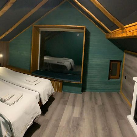 Mishelter Villa Myhove Eksteriør billede