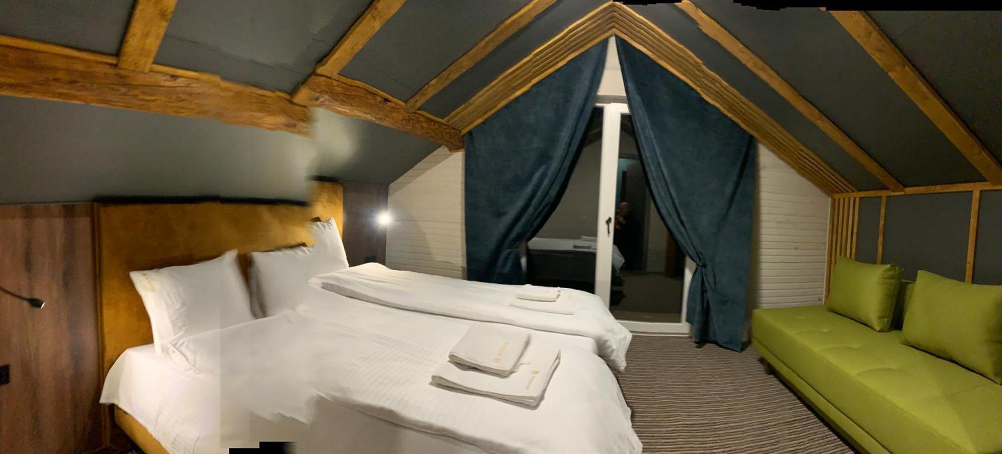 Mishelter Villa Myhove Eksteriør billede