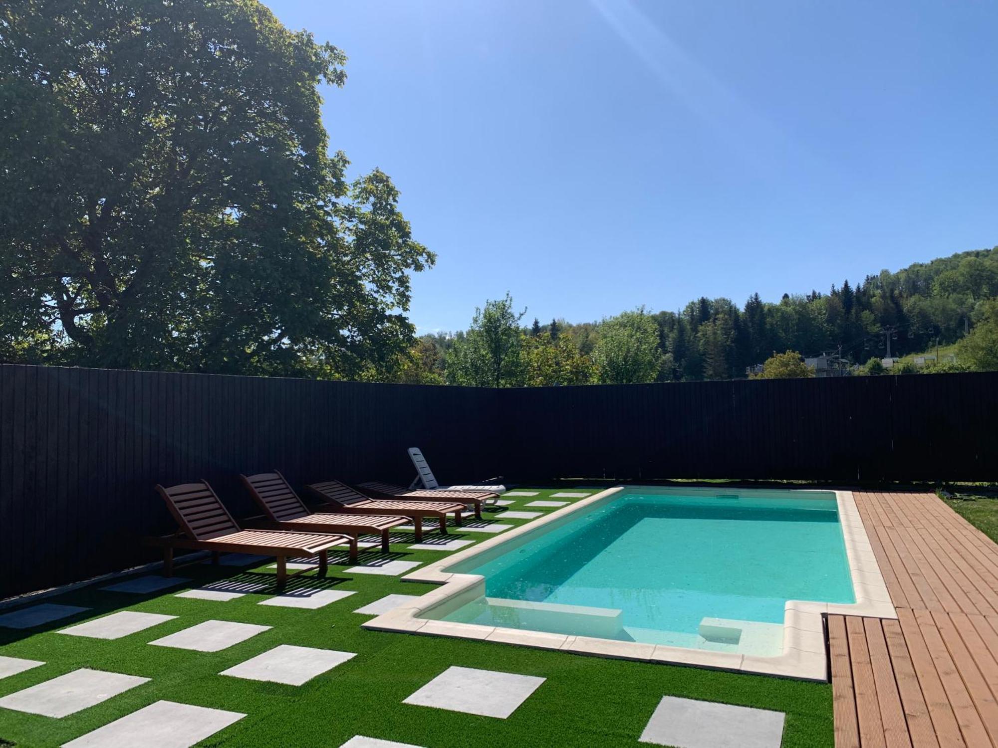 Mishelter Villa Myhove Eksteriør billede